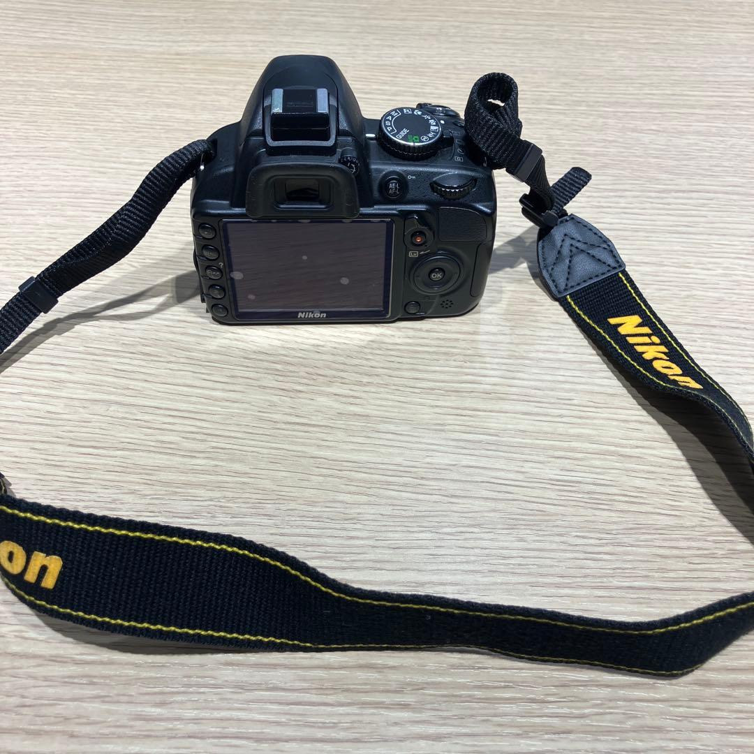 Nikon D3100 200MMダブルズームキット