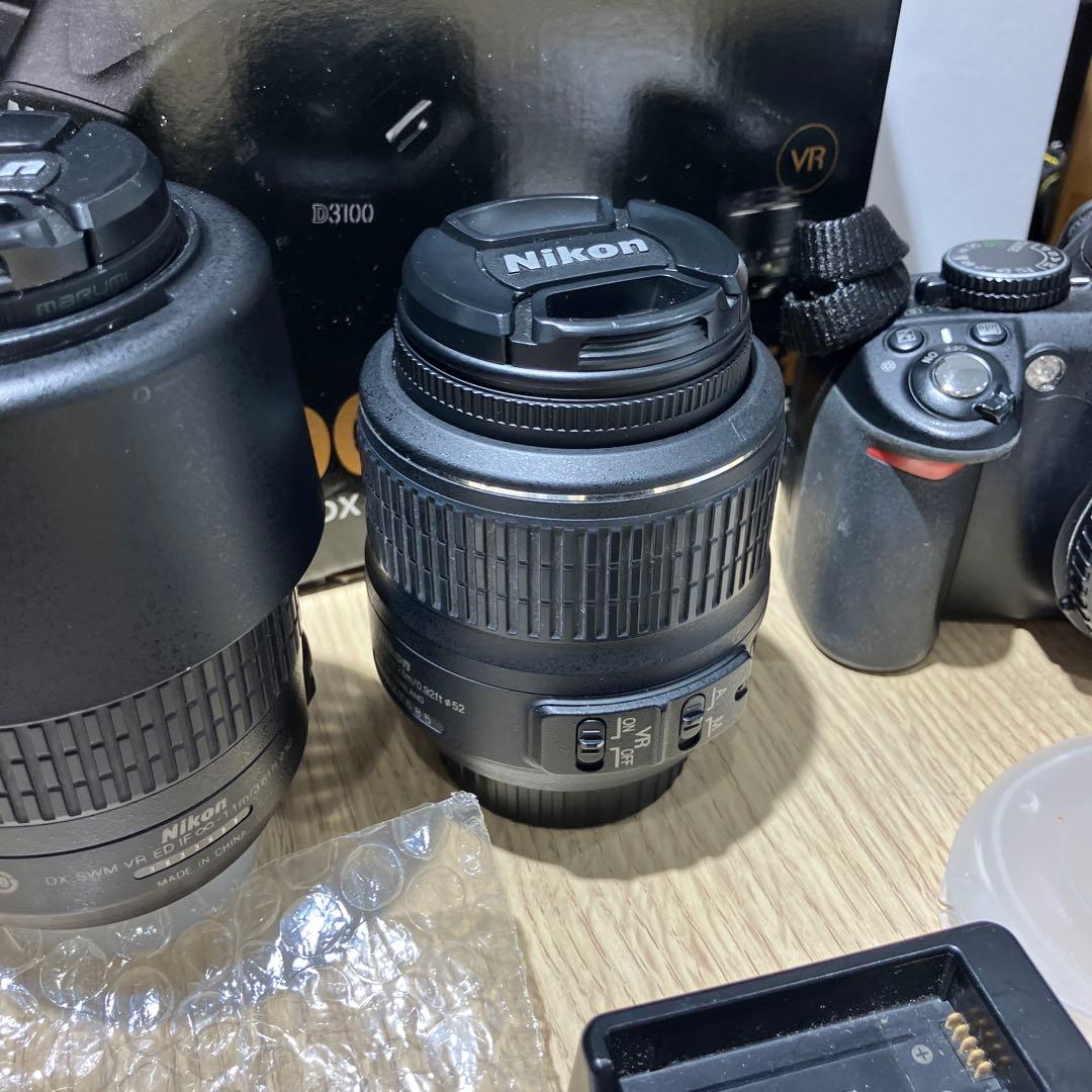 Nikon D3100 200MMダブルズームキット