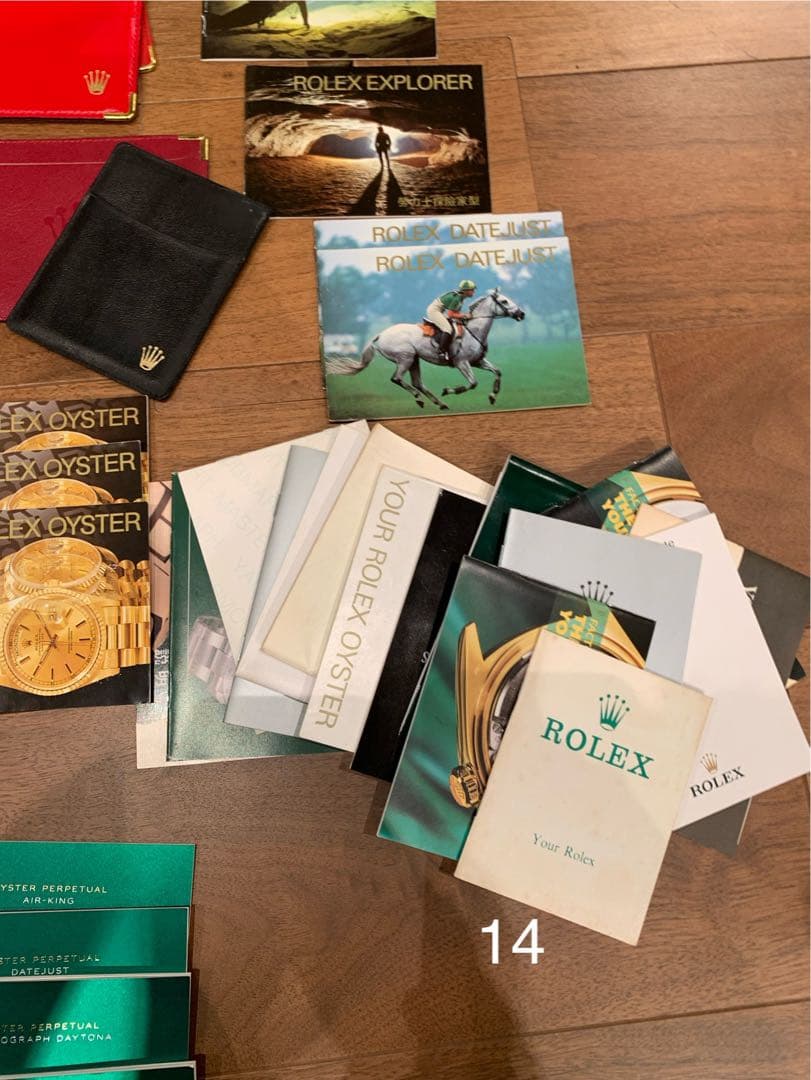 ROLEX カード　冊子　大量セット