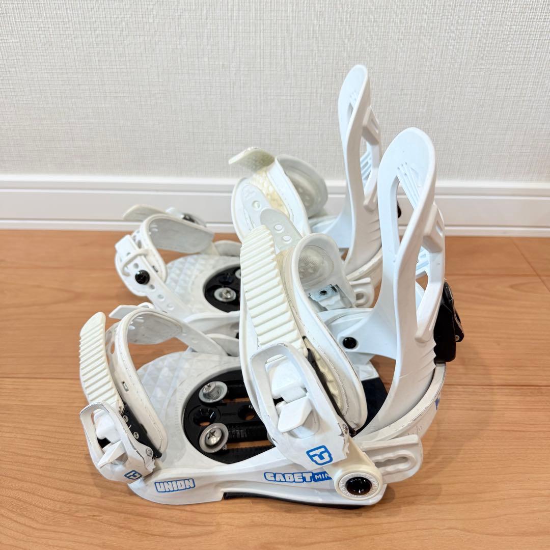 UNION キッズ　スノーボードビンディング ホワイト