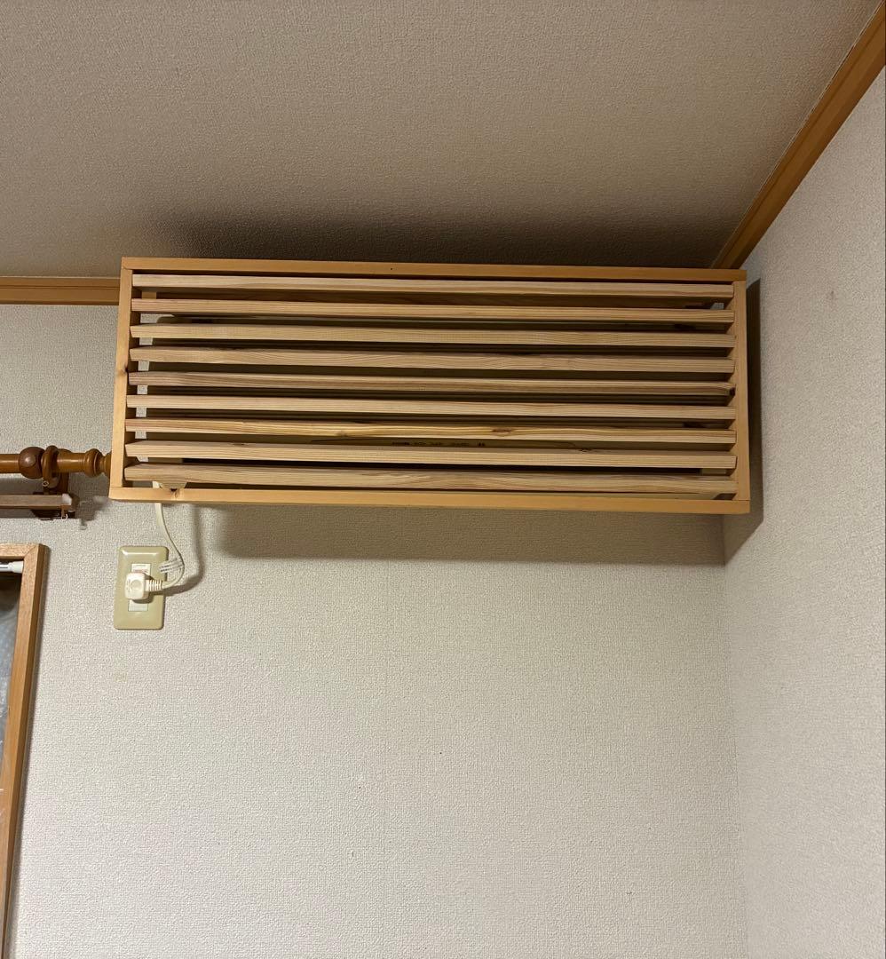 【サイズオーダー製作】エアコンカバー 杉無垢材｜木製ルーバー・インテリア目隠し