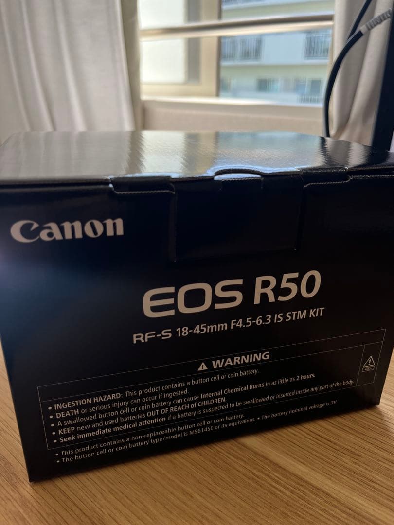 Canon EOS R50ミラーレス一眼 ホワイト 18-45mm レンズ付き