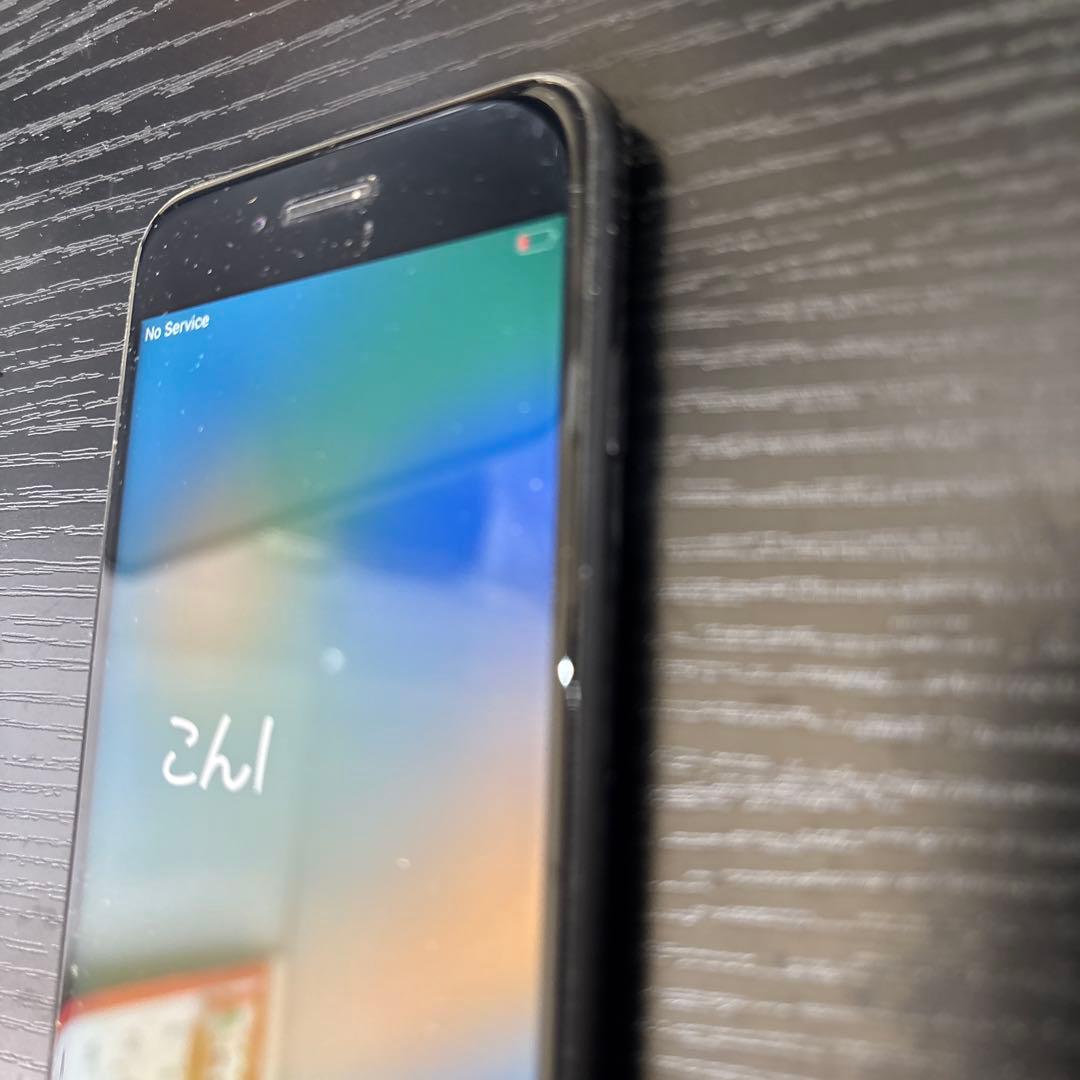 Apple iPhone SE (第2世代) ブラック 本体