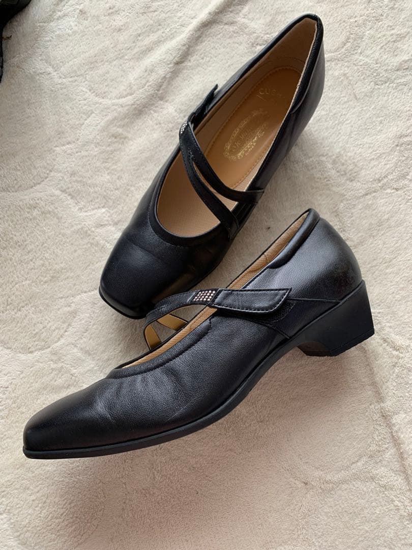 未使用　銀座ヨシノヤ　黒　メリージェーン　23.5