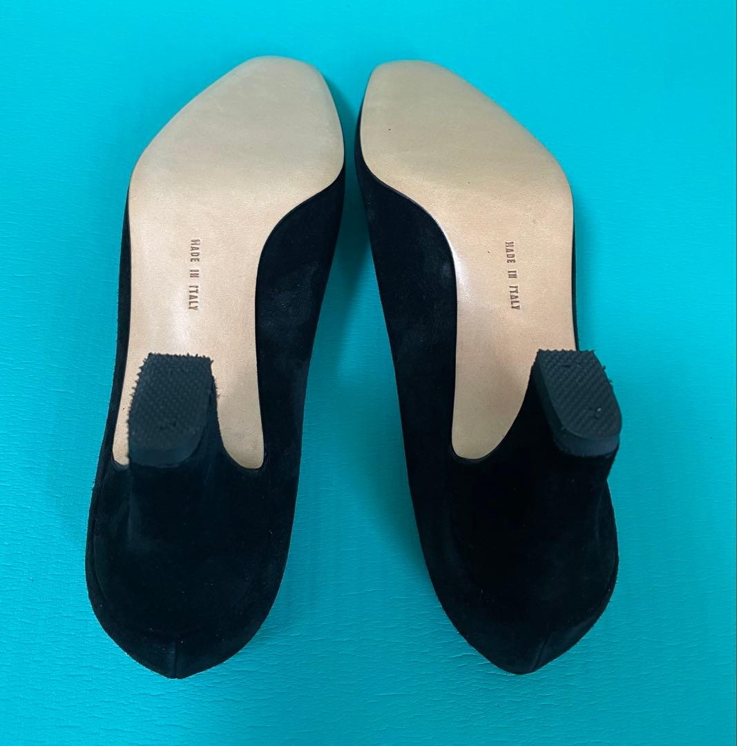 Ferragamo 黒 スエード パンプス