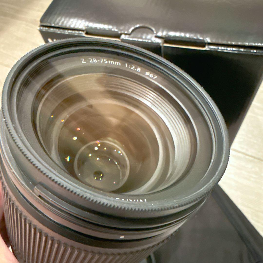 ニコン NIKKOR Z 28-75mm f/2.8レンズ　保護フィルター付