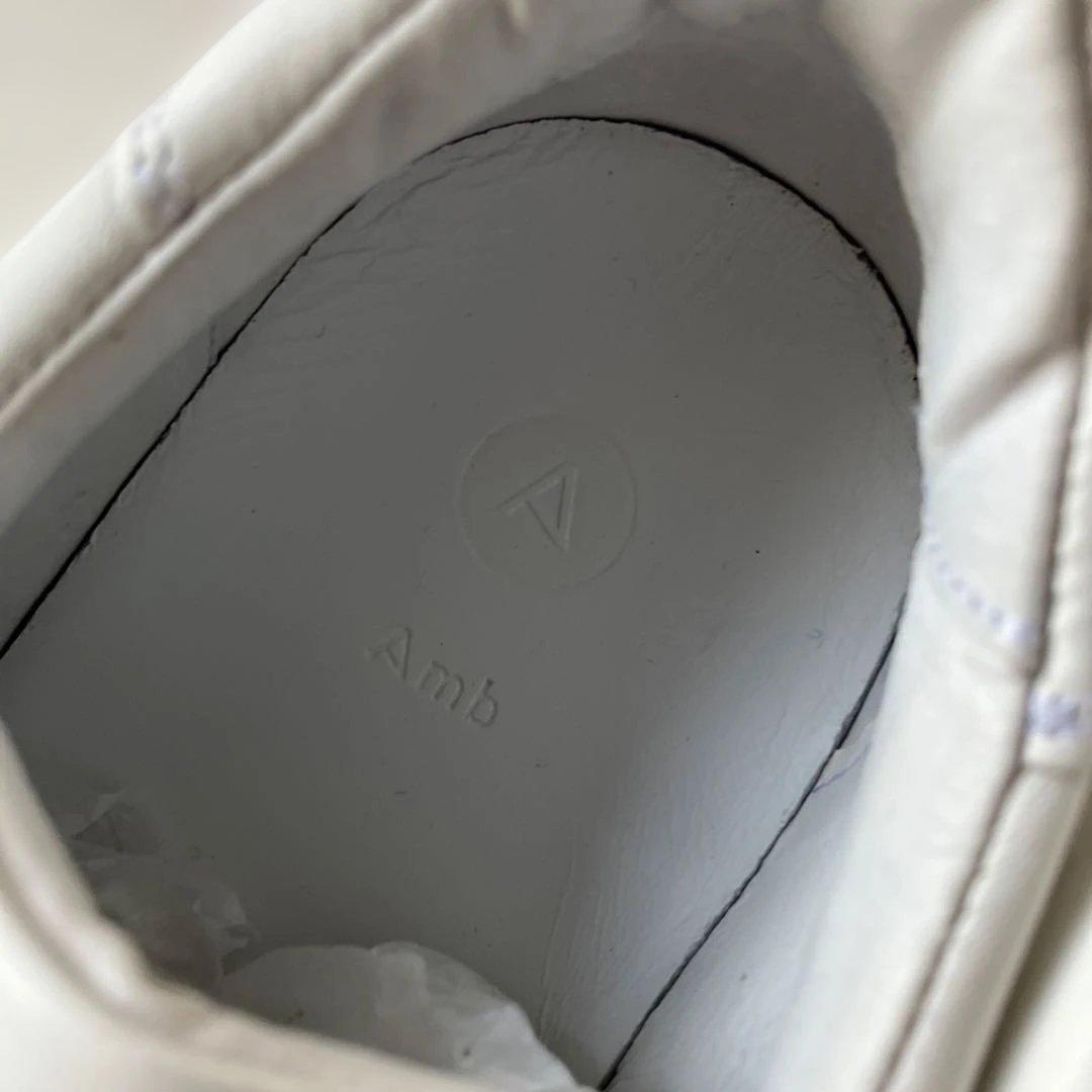 未使用　Amb レザー スニーカー　センタージップ　 ホワイト
