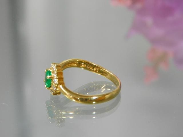 K18 エメラルド 0.27 メレ0.20リング 12号