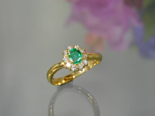 K18 エメラルド 0.27 メレ0.20リング 12号