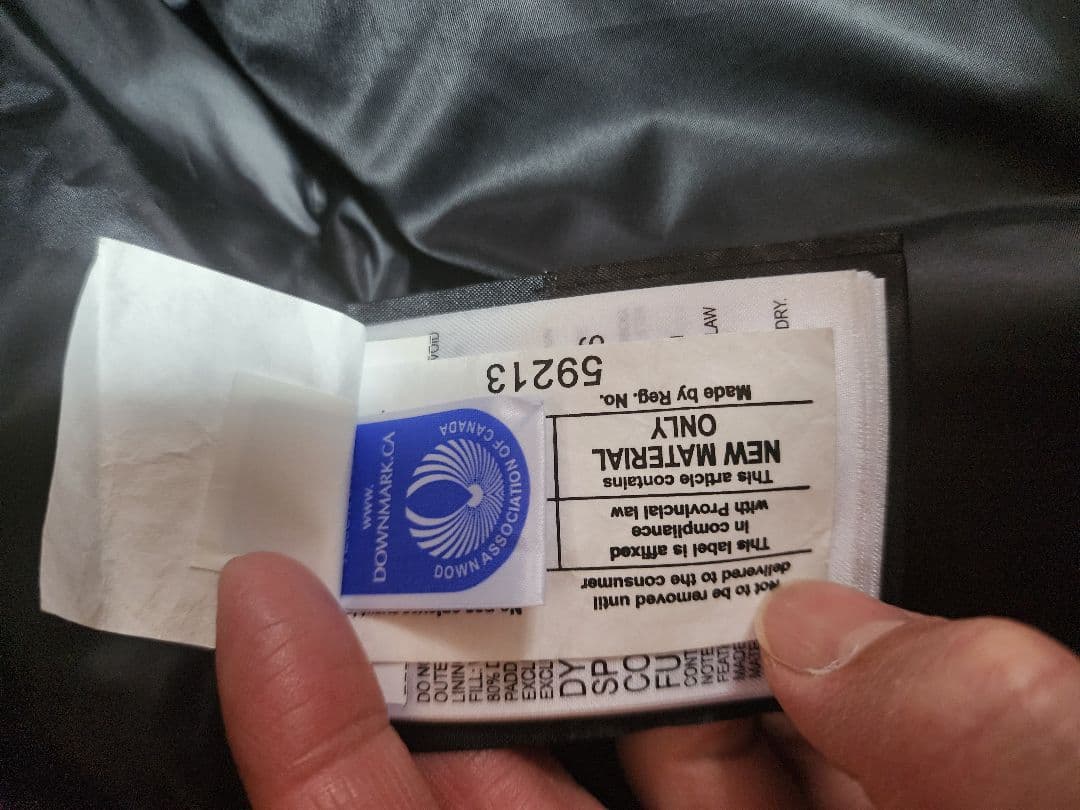 カナダグース　ブラックレーベル　IENA別注