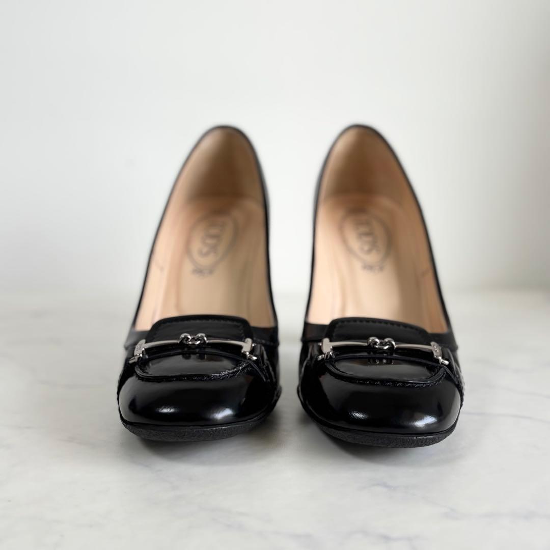 美品 トッズ 37 ヒール ローファー パンプス ダブルT レザー ブラック