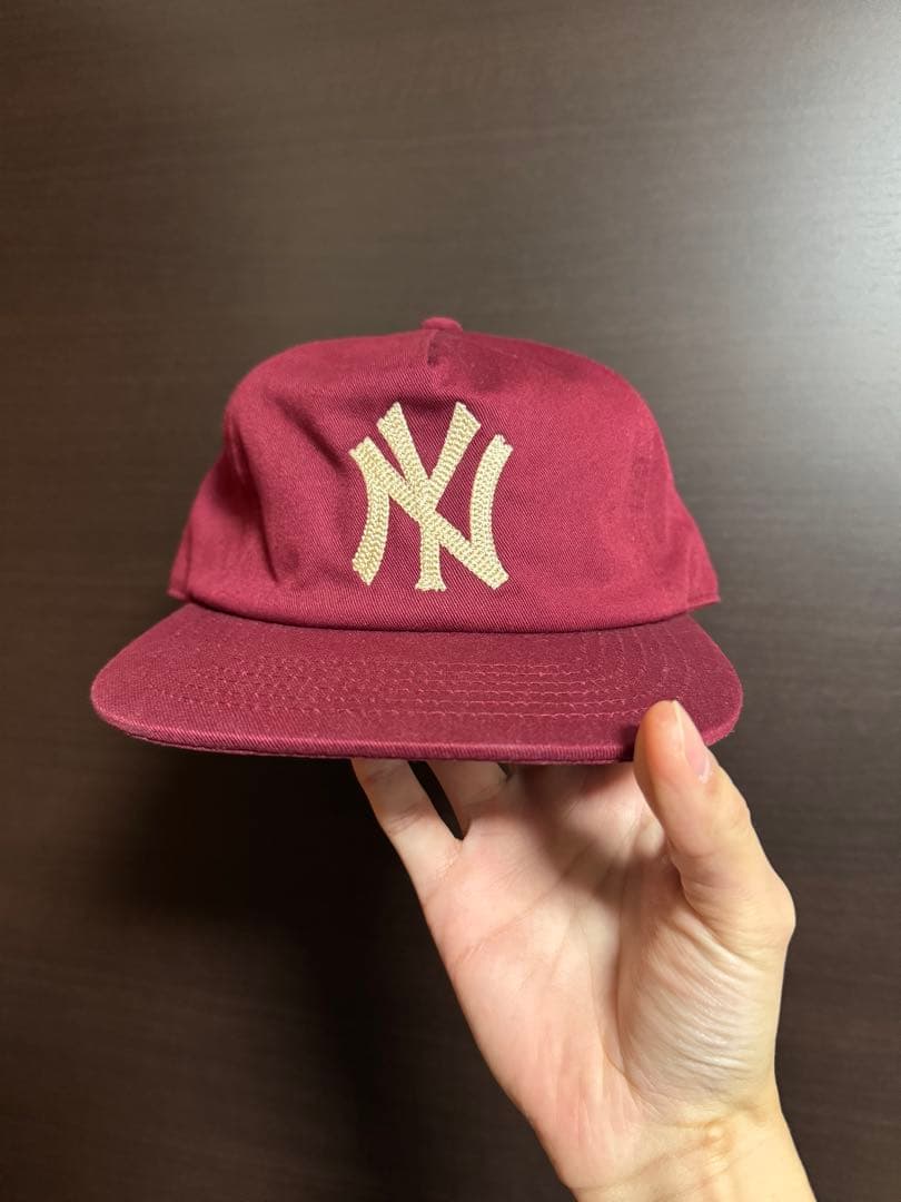 MONDAY SUCK マンデイサック　NYロゴ　スナップキャップ