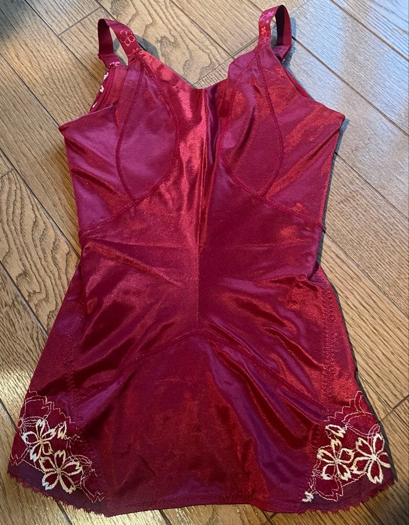 MARUKO 補正下着　アヴァンセサクラ　ボディーシェイパー　D75L 　美品