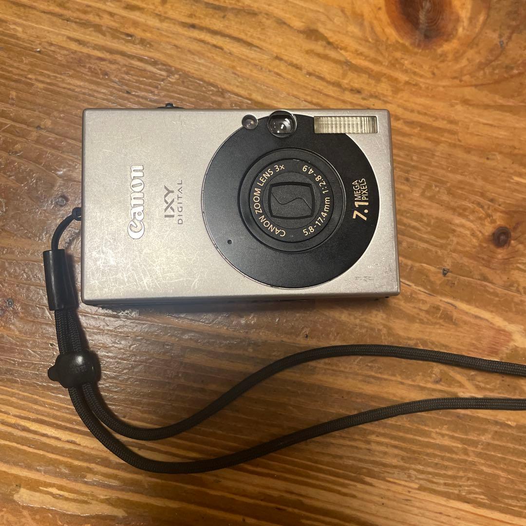 る*】様 デジカメ　イクシィ