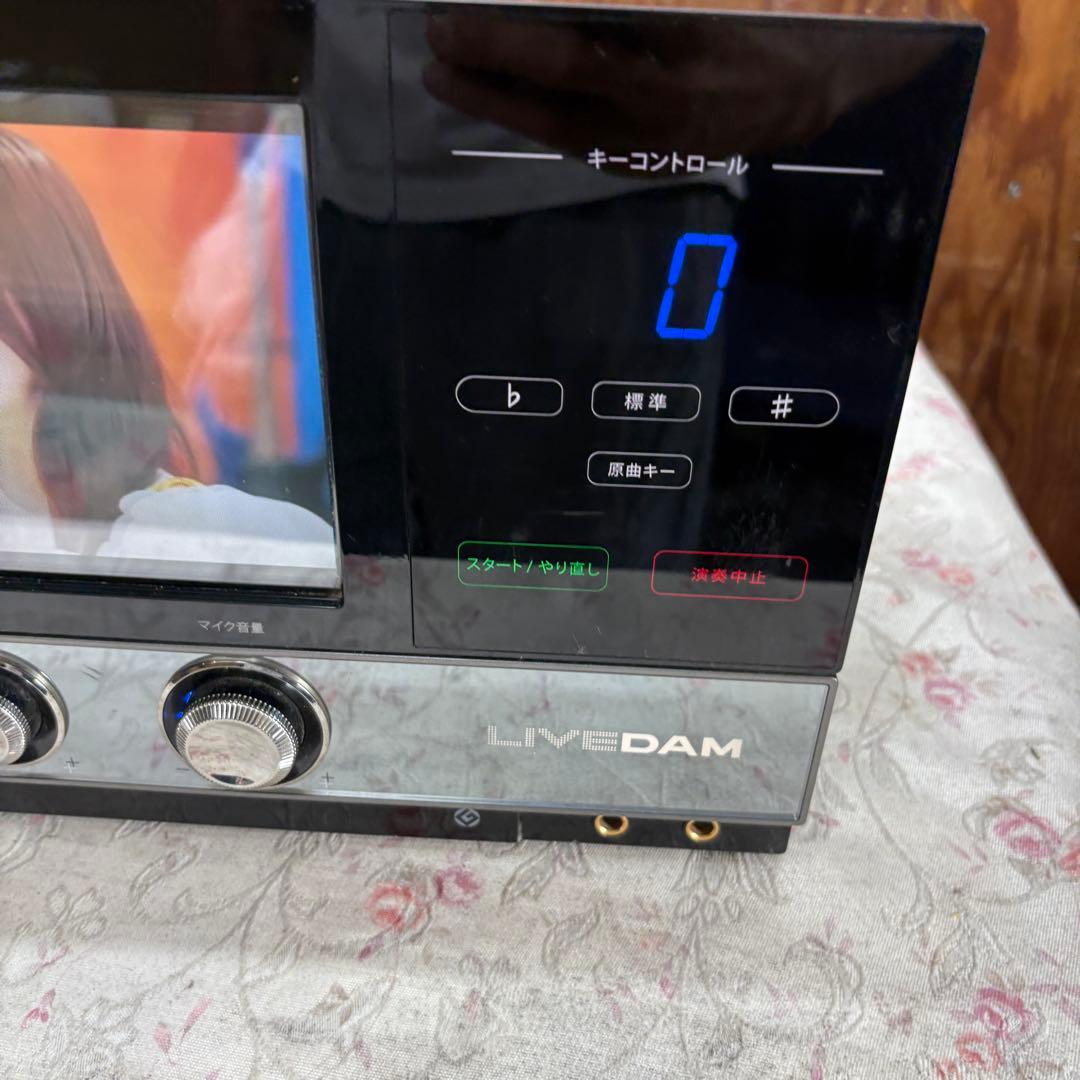 LIVE DAM DAM-XG5000 カラオケ　業務用①