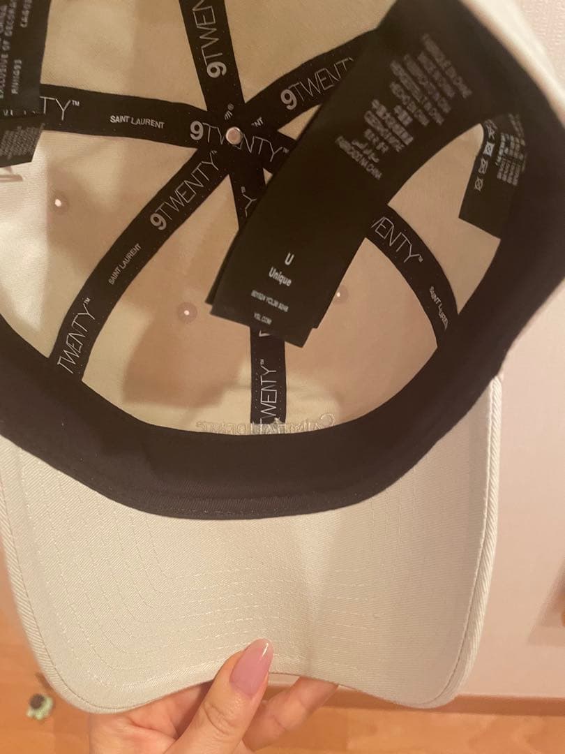 新品　SAINT LAURENT 9TWENTY キャップ