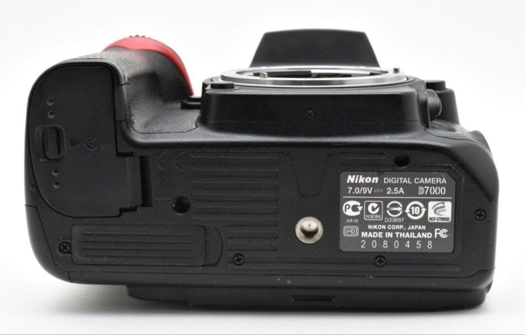 Nikon ニコン D7000 ボディ 美品 ケース付 ストラップ付 純正