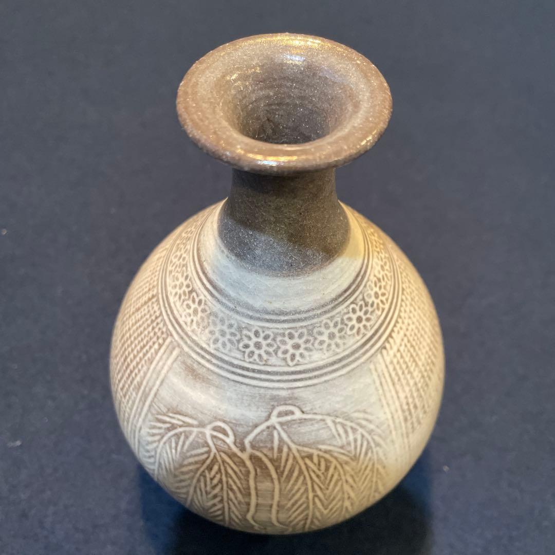 唐津焼　名工【中里 重利】(造)の『三島 徳利』共箱※美品　徳利