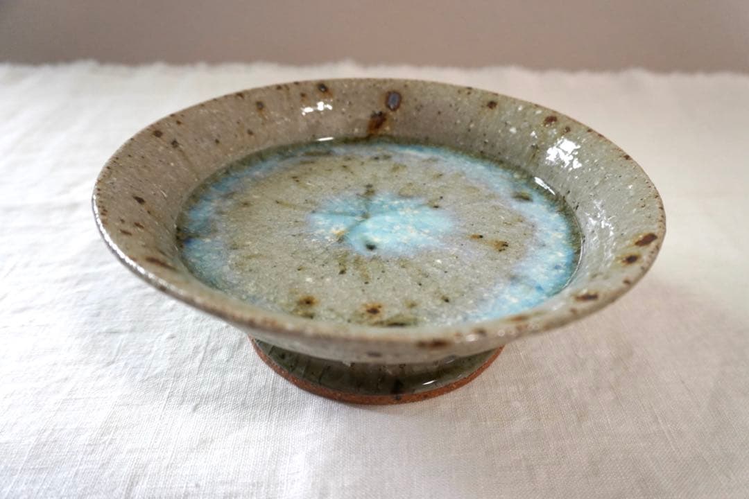 宮城陶器_ 宮城正幸 脚付き 青磁釉　お皿