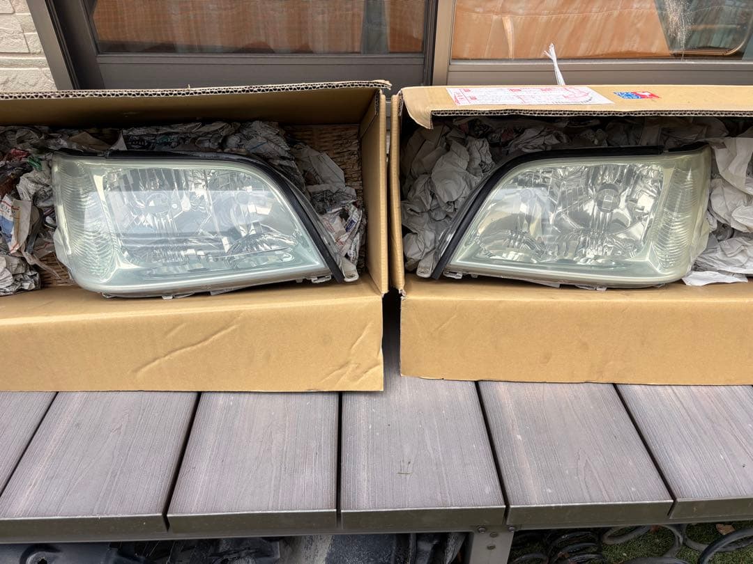 17クラウン ヘッドライト