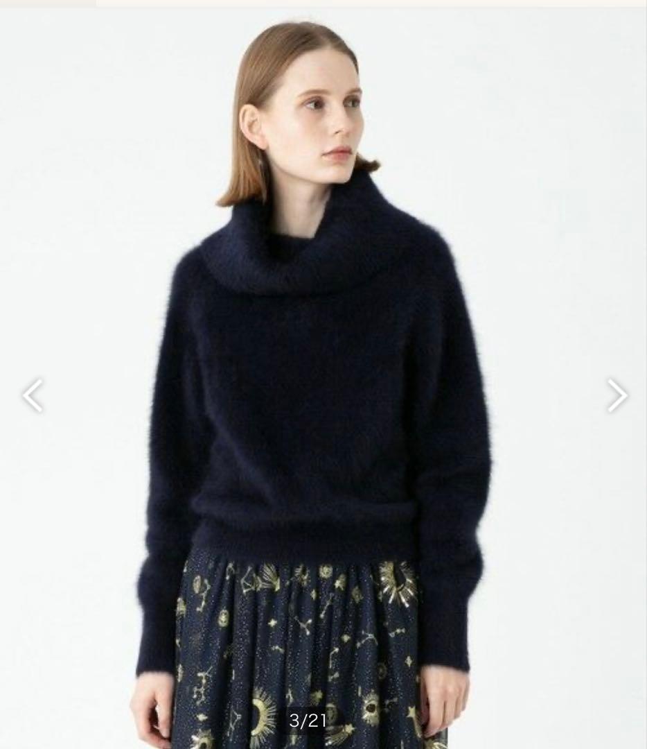 アルアバイル　ルルウィルビー ファー加工オフタートルプルオーバー