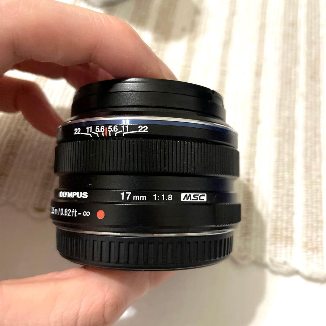 オリンパスPEN E-P7 M.ZUIKO DIGITAL 17mm f1.8