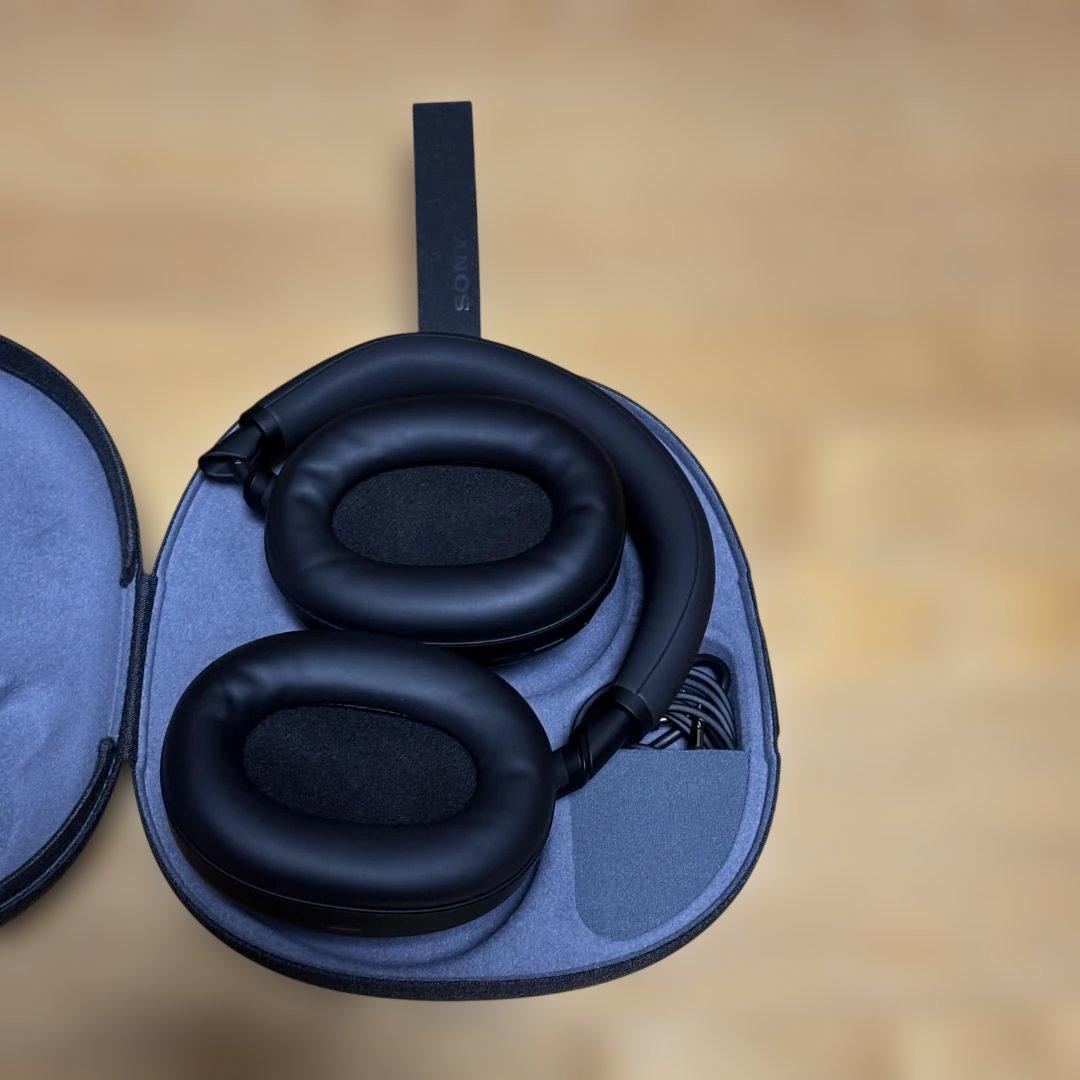 美品 SONY WH-1000XM6 ブラック ワイヤレスヘッドホン