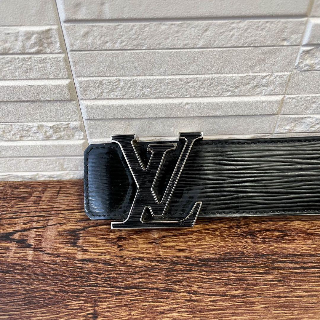 ルイヴィトン エピ レザー LV バックル ベルト ブラック 黒.
