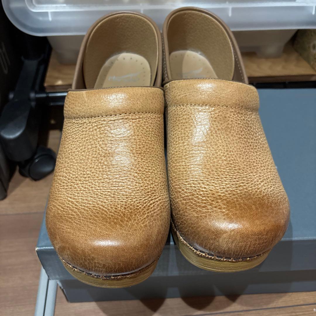 ダンスコ　プロフェッショナル　ハニー　サイズ40