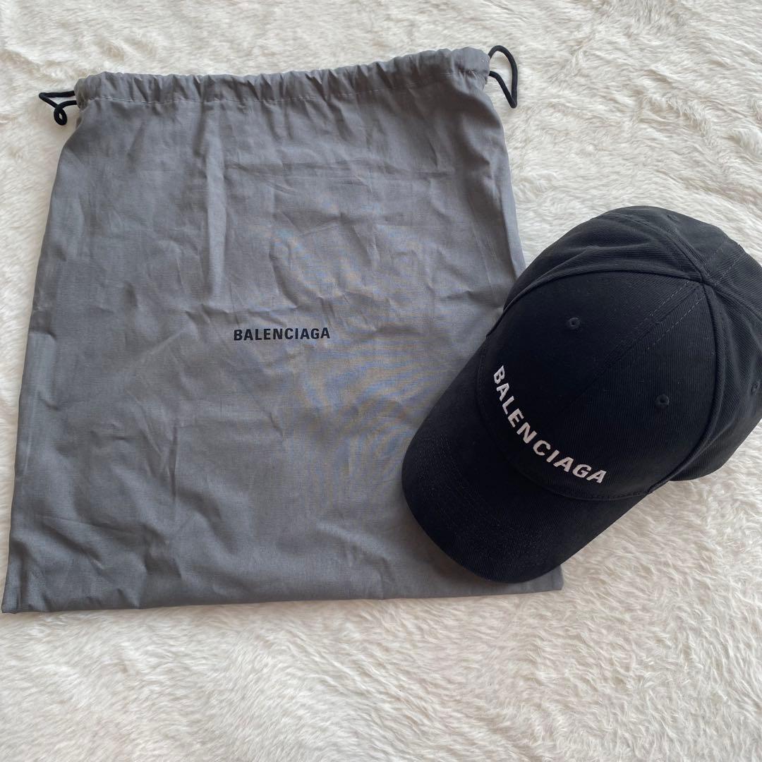 【美品】BALENCIAGA ブラック キャップ 収納袋付き