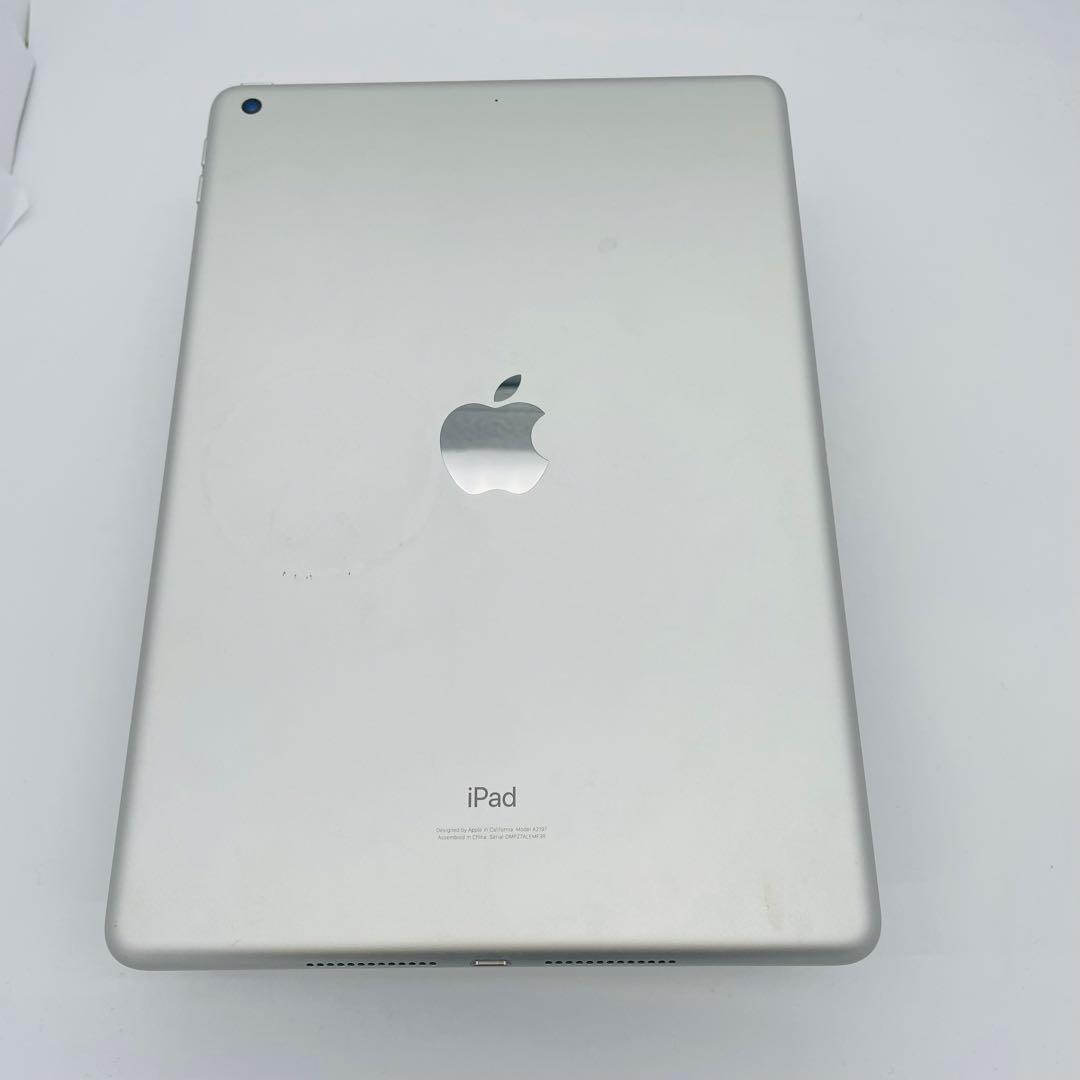 電池98% iPad 7 第7世代　128 GB Wi-Fi シルバー　本体