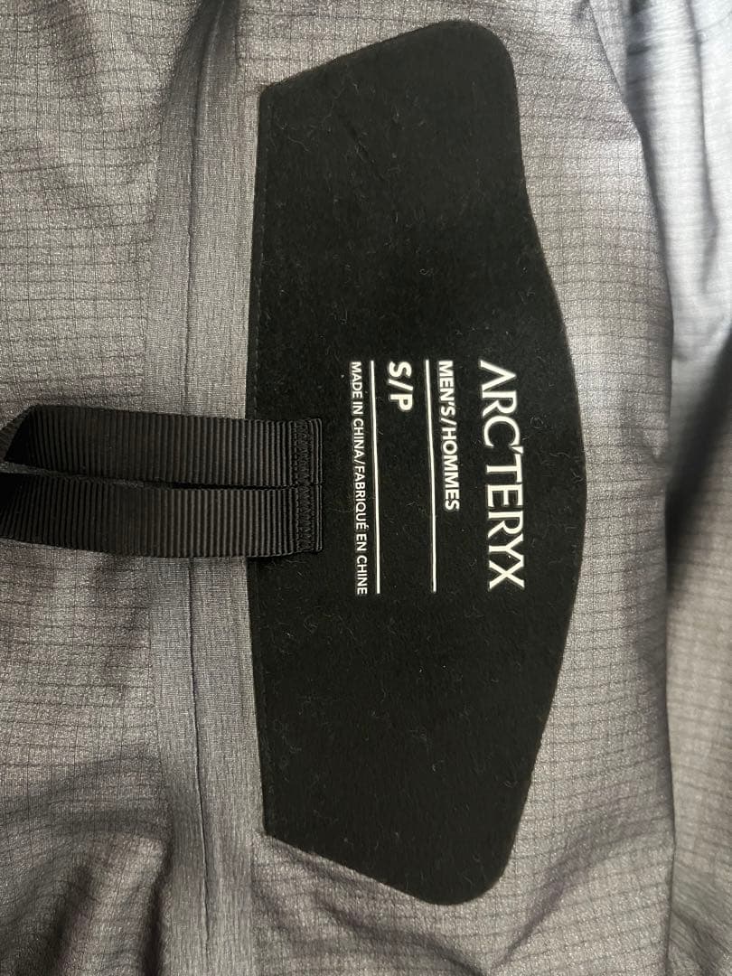 アークテリクス　ラッシュジャケット 新品