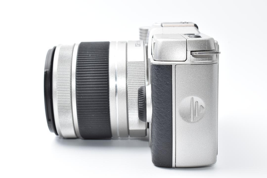 【バッテリーx2付き】ペンタックス PENTAX Q7 シルバー レンズキット
