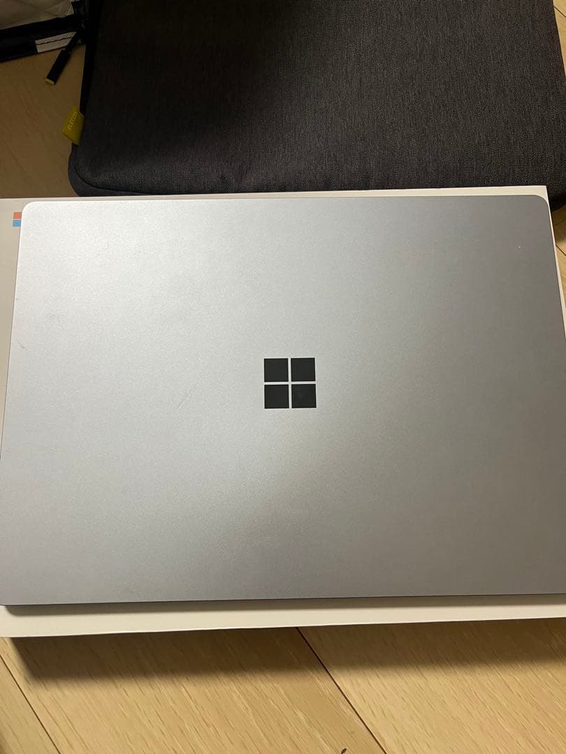 Microsoft Surface Laptop 4 256GB，16GB
