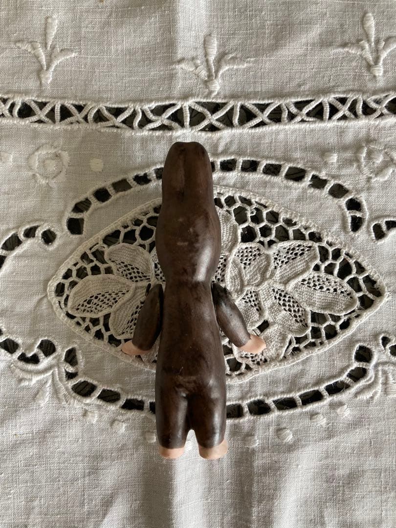 ドイツ　アンティーク　小さい　うさぎの着ぐるみ　ミニョネット　ビスクドール