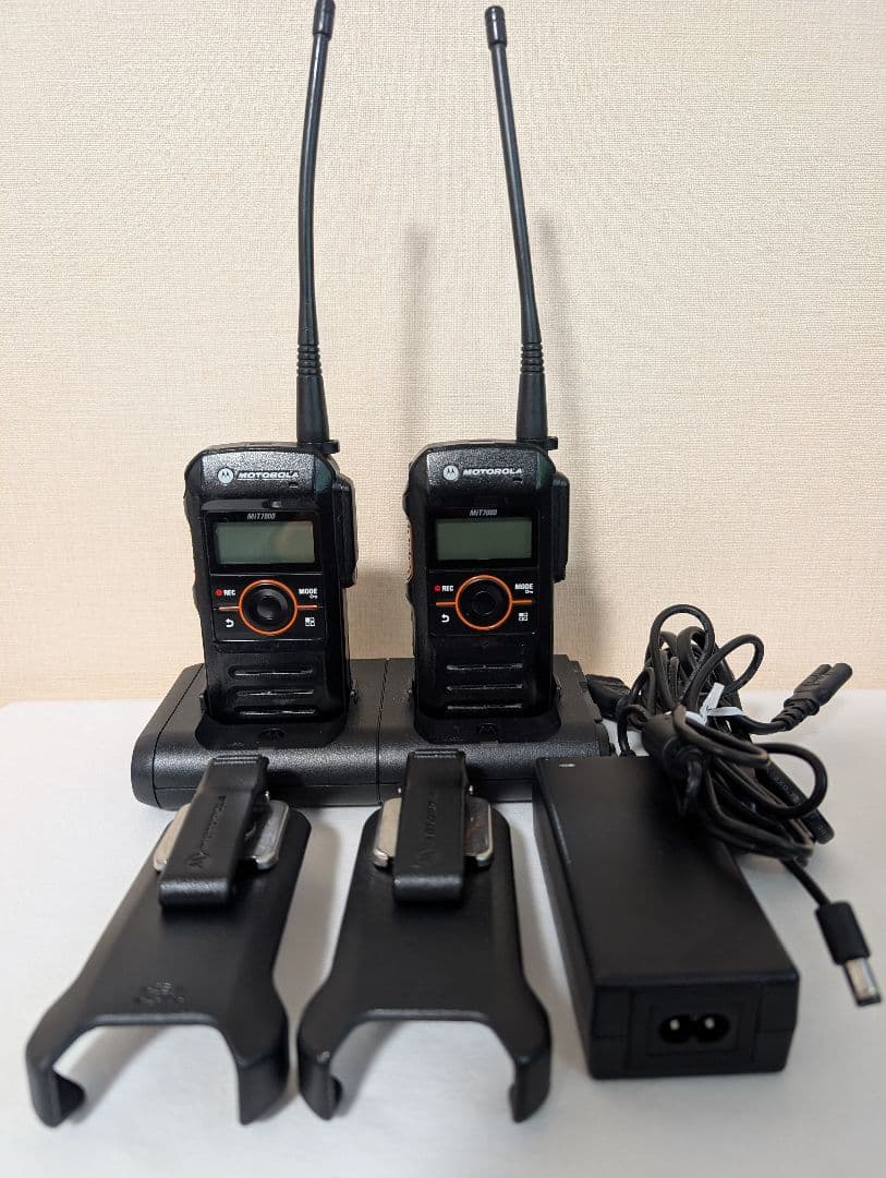 モトローラ デジタル簡易無線 免許局 トランシーバー MiT7000 2台セット
