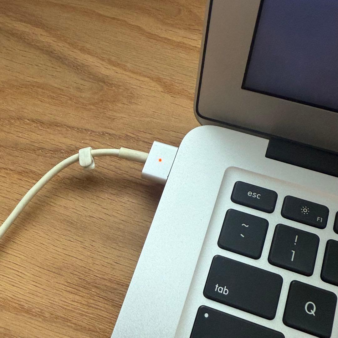 MacBook Air 13インチ（Early 2015)