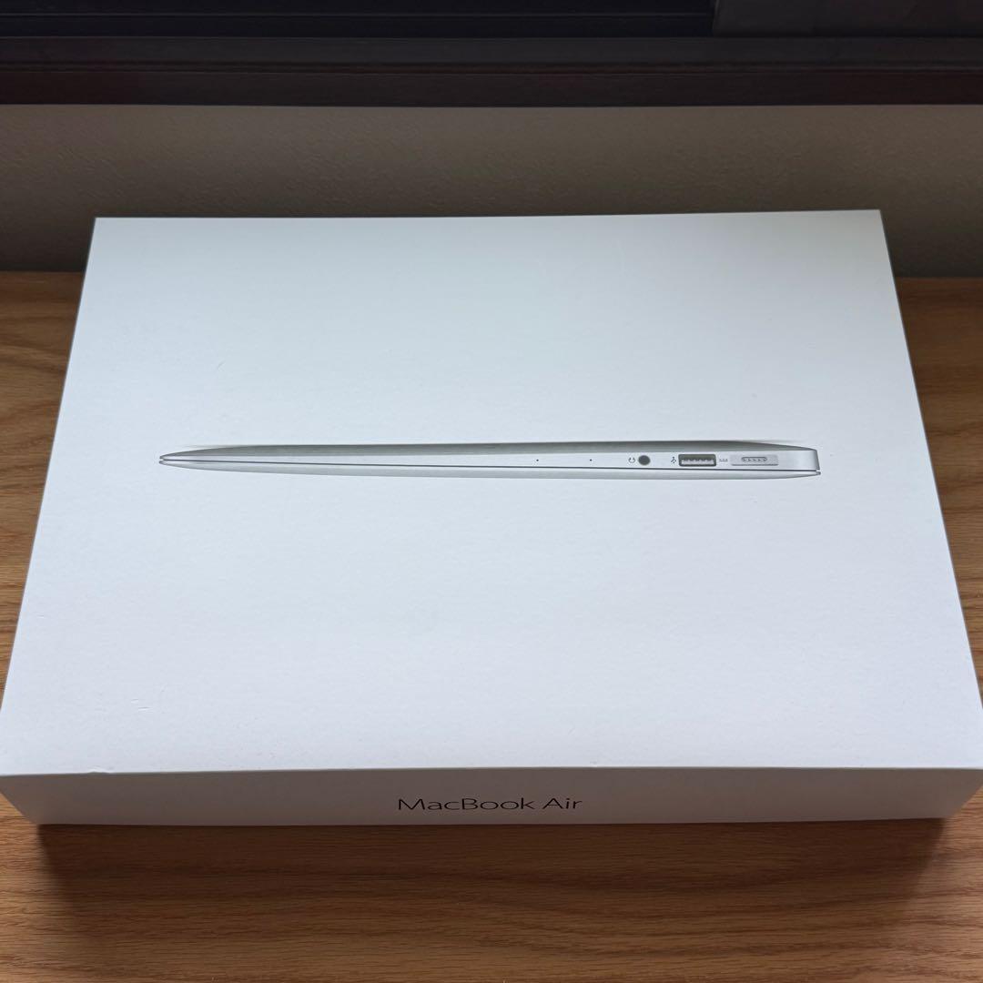 MacBook Air 13インチ（Early 2015)
