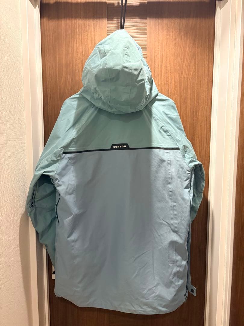 Burton スノーボードウェアセット　フロスナージャケット・リザーブビブパンツ