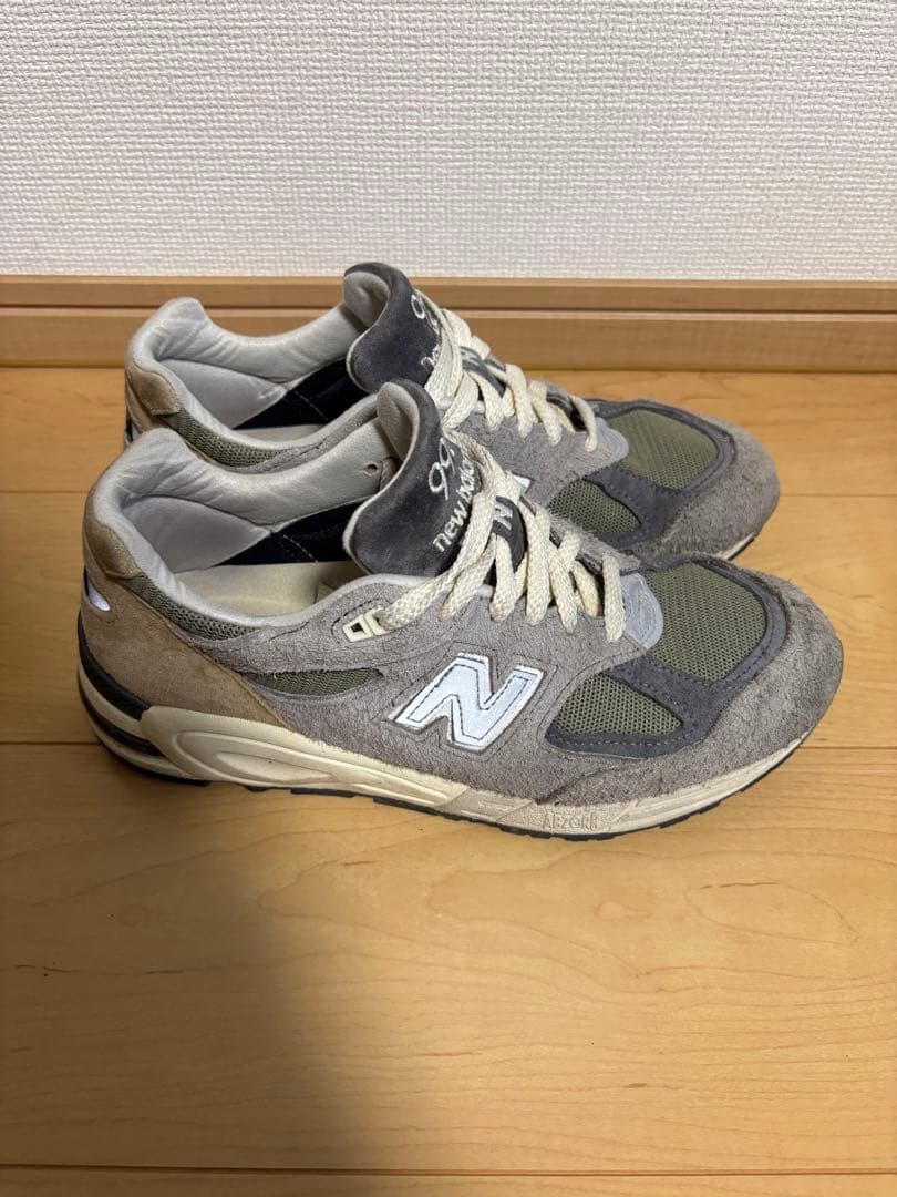 New Balance 990 スニーカー グレー/ベージュ