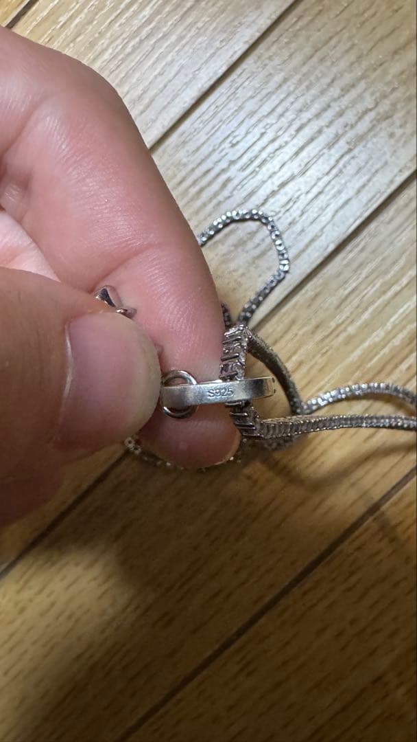 AVALANCHE シルバー クロスネックレス