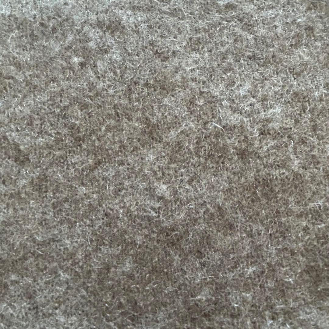 アダムエロペ YAK タートル　サイドスリット　ニット　セーター　ベージュ　ヤク