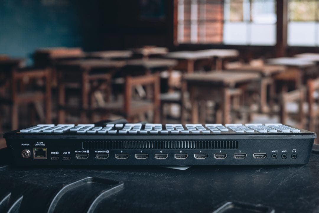 ATEM Mini Extreme ISO スイッチャー　防水キャリーケース付