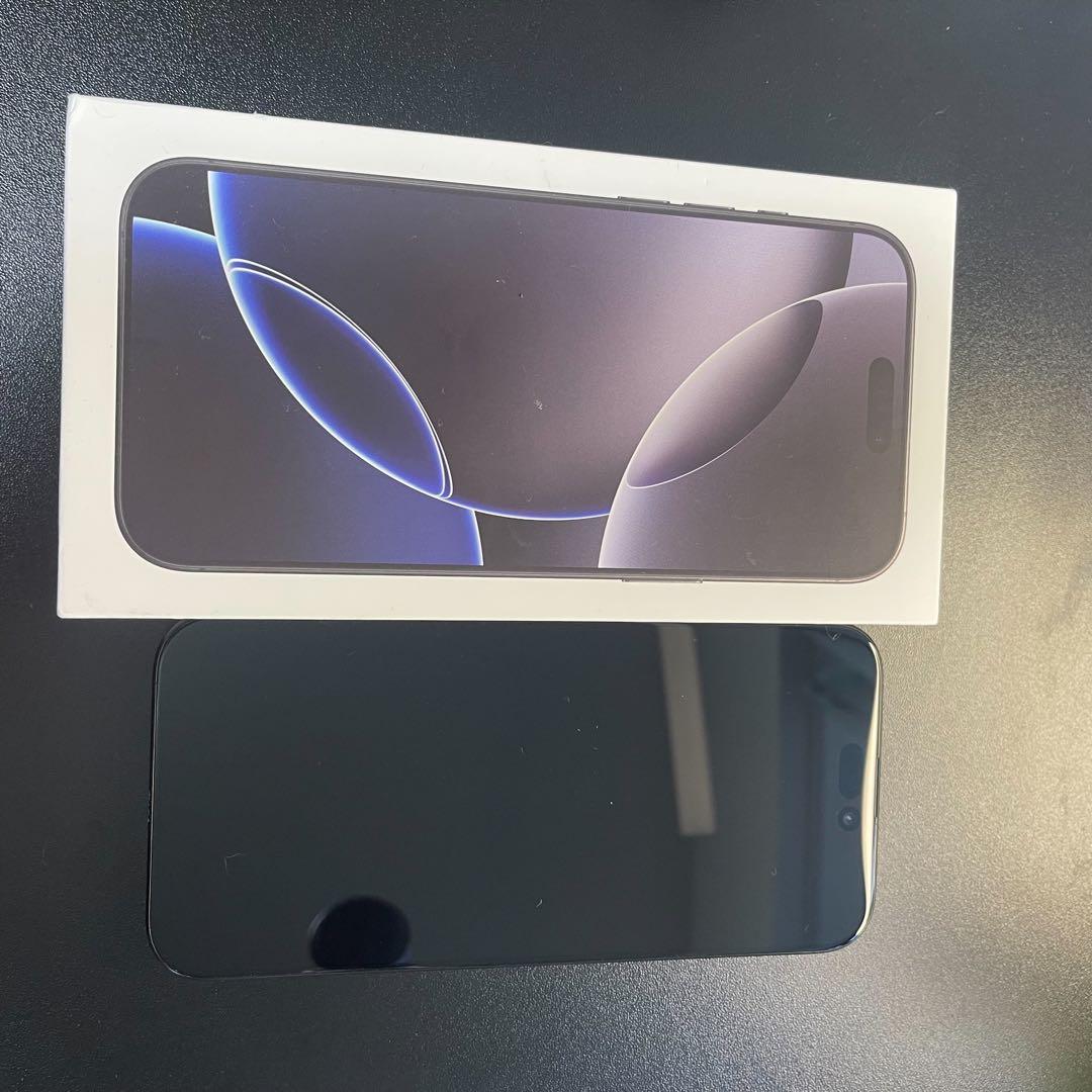 【美品】iPhone 16 Pro Max 黒色 本体 箱付き