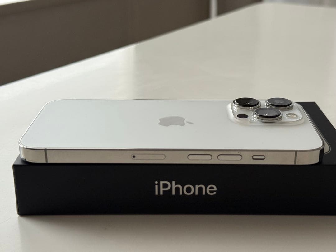 ☆美品 iPhone 13 Pro シルバー 256GB 本体 SIMフリー