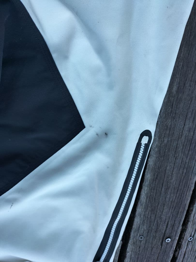 THIRTYTWO ビブパンツ　ボードパンツ　スプリングブレーク　L