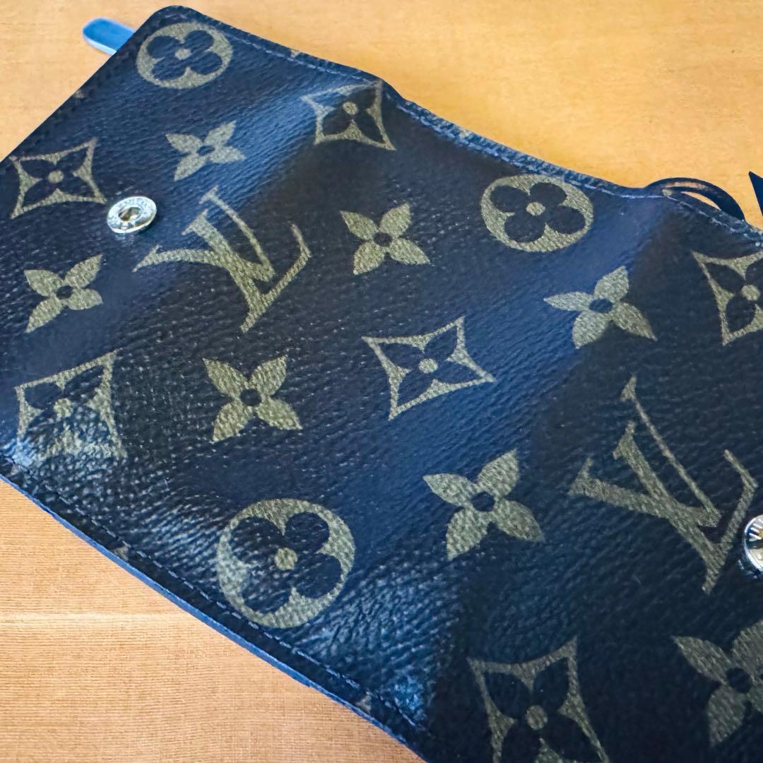LOUIS VUITTON モノグラム ミュルティクレ 4連キーケース 極美品