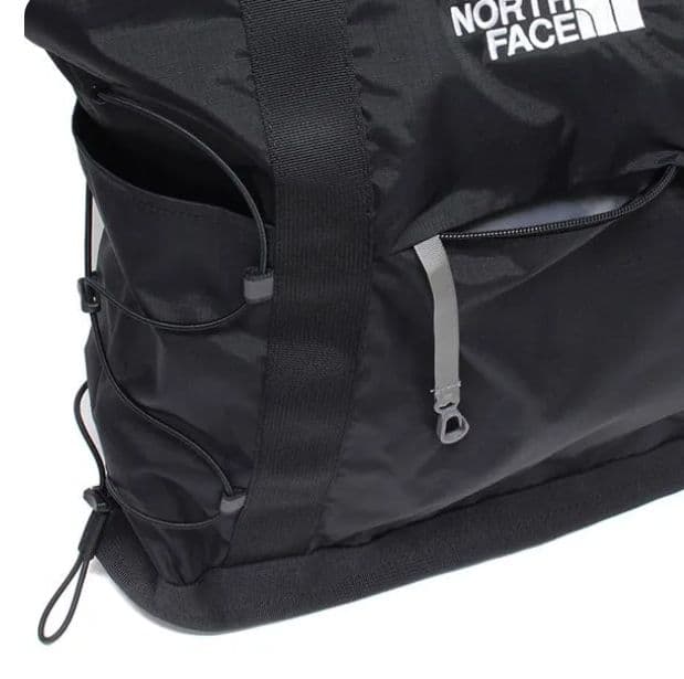 美品　ノースフェイス　BOREALIS TOTE トートバッグ　25AW