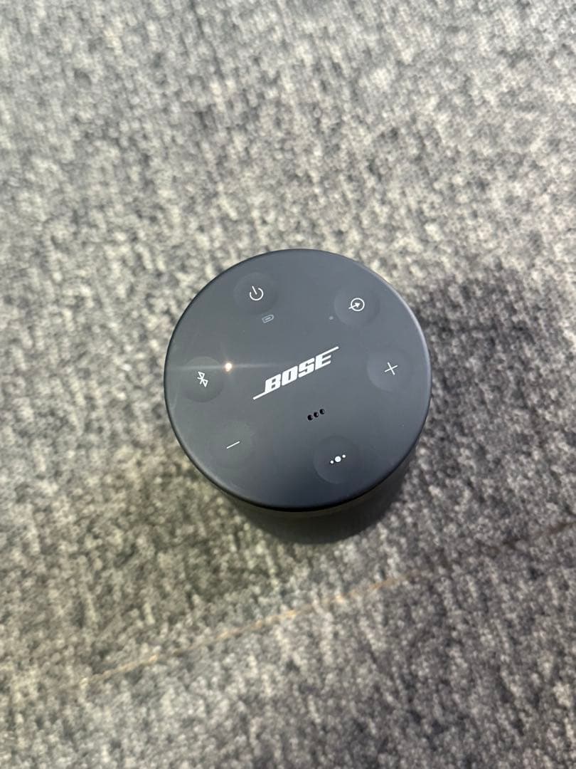 【美品】BOSE サウンドリンク リボルブ スピーカー ポータブル