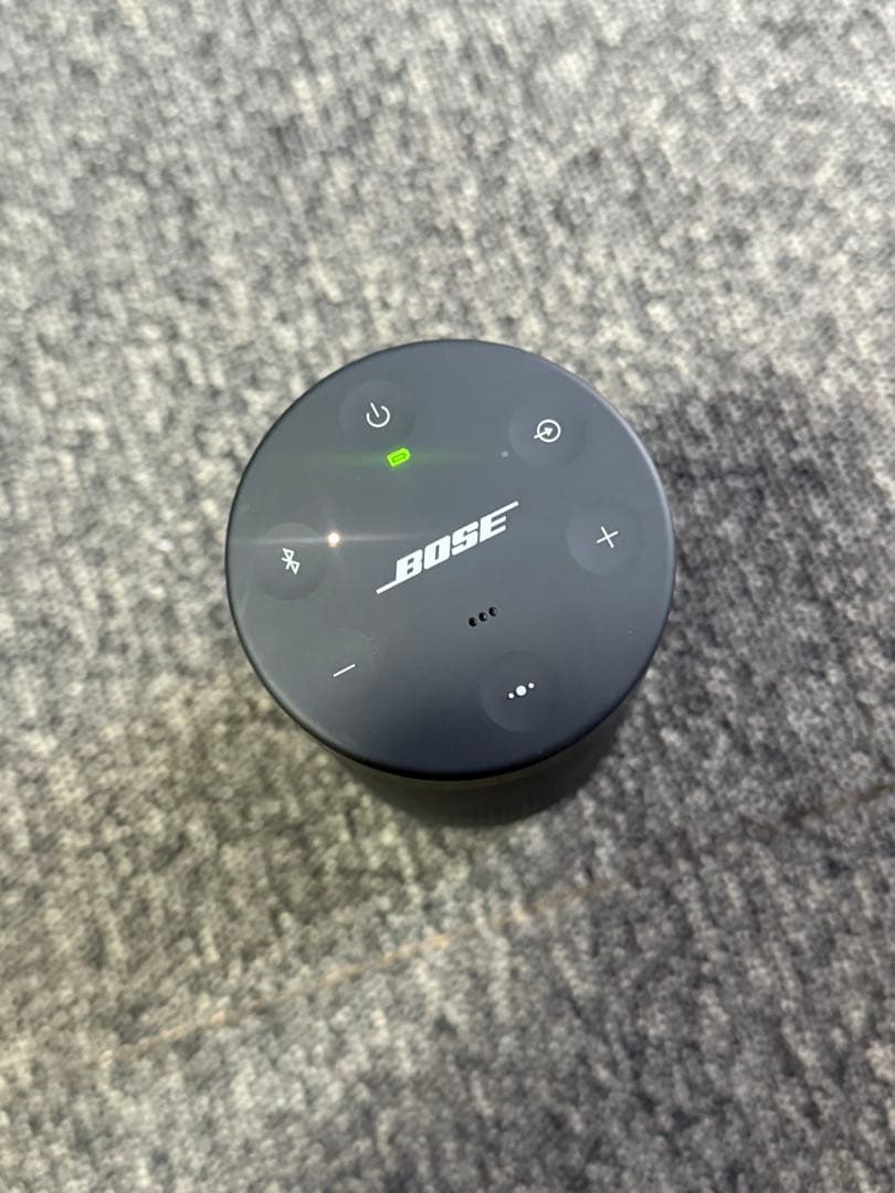 【美品】BOSE サウンドリンク リボルブ スピーカー ポータブル